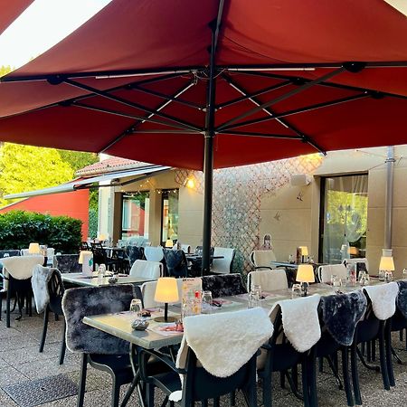 Logis Hotel, Chalets Et Restaurant Les Chatelmines لابْريسْ المظهر الخارجي الصورة